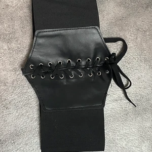 Super snygg oanvänd Corsett - Säljer nu min oanvända corsette till ett bra pris! Köpt för 350