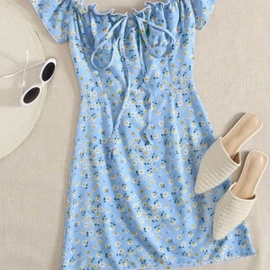 Klänning - Storlek M. 30kr