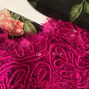 Spets-topp - Superfin topp i spets som är knappt använd. Köparen står för frakten 💕