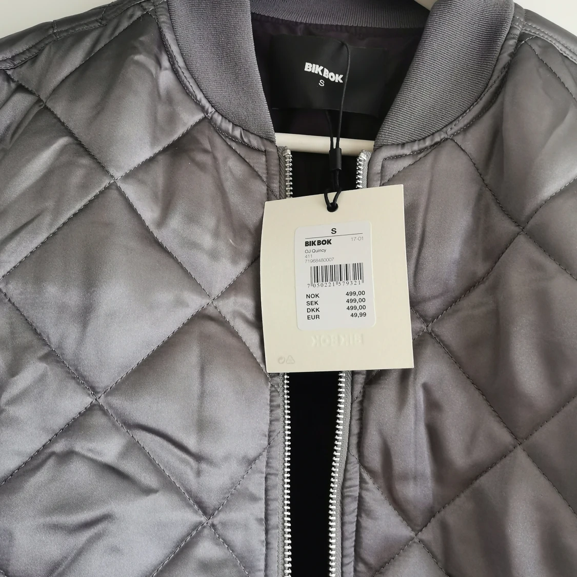 Bomberjacka Bikbok  - 91