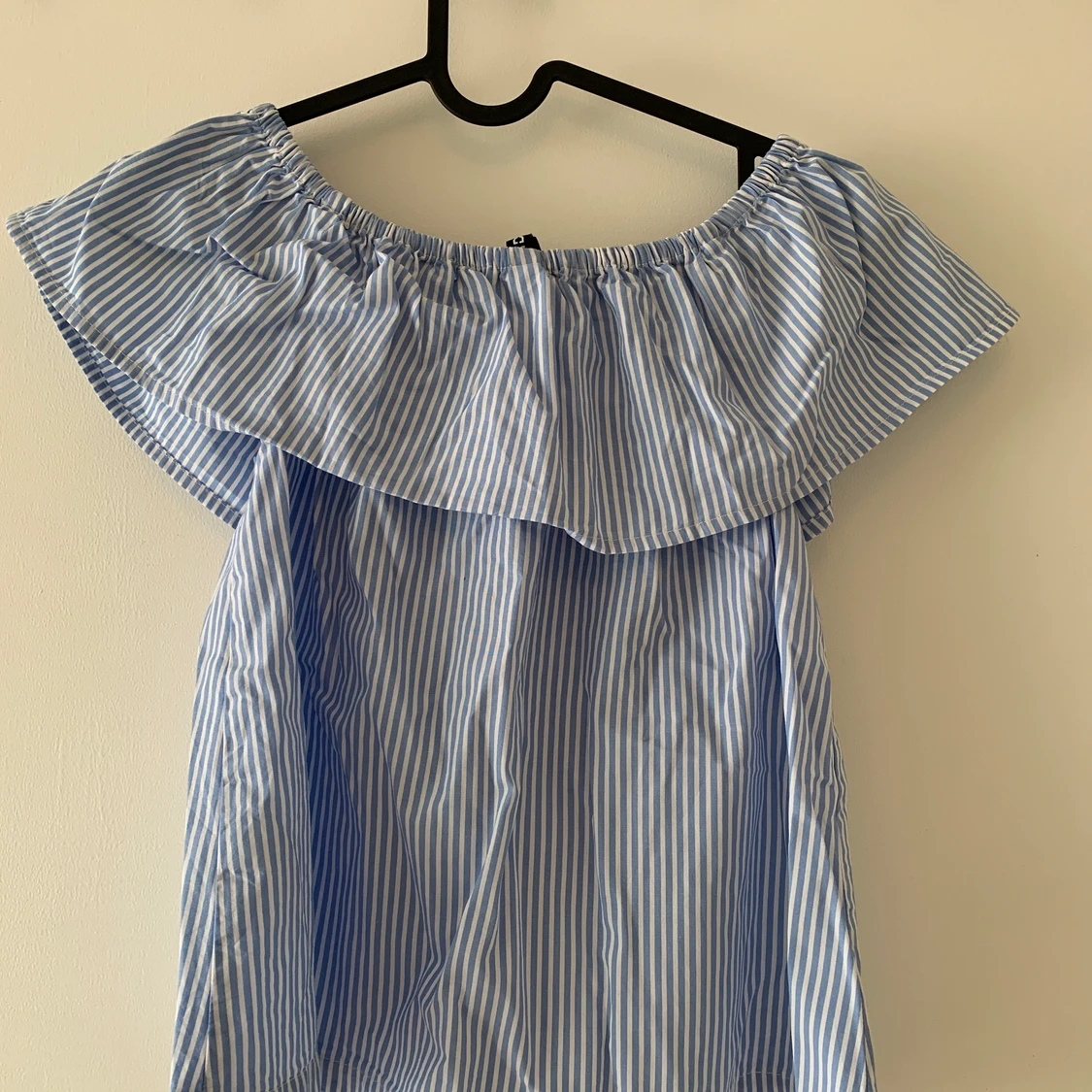 Off shoulder topp från h&m - 90