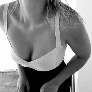 Knit dress black and bege - Item used only once. Great split at the legs. Long. Gorgeous fitting!!