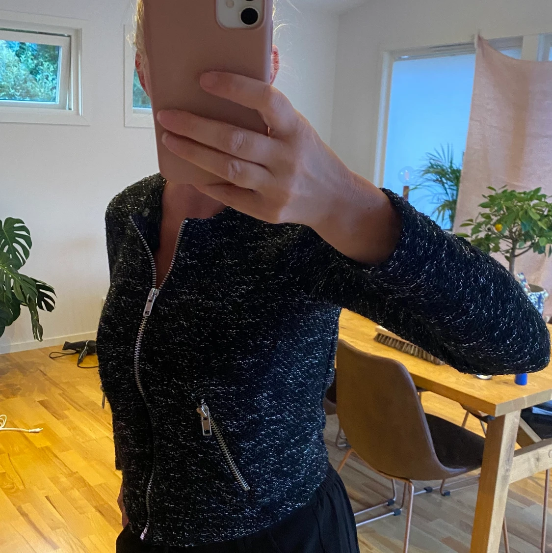 Gina Tricot kort kavaj storlek xs - 90