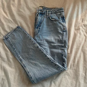 Jeans  - Jeans från Gina Tricot i storlek 40. 60kr+ frakt🥰