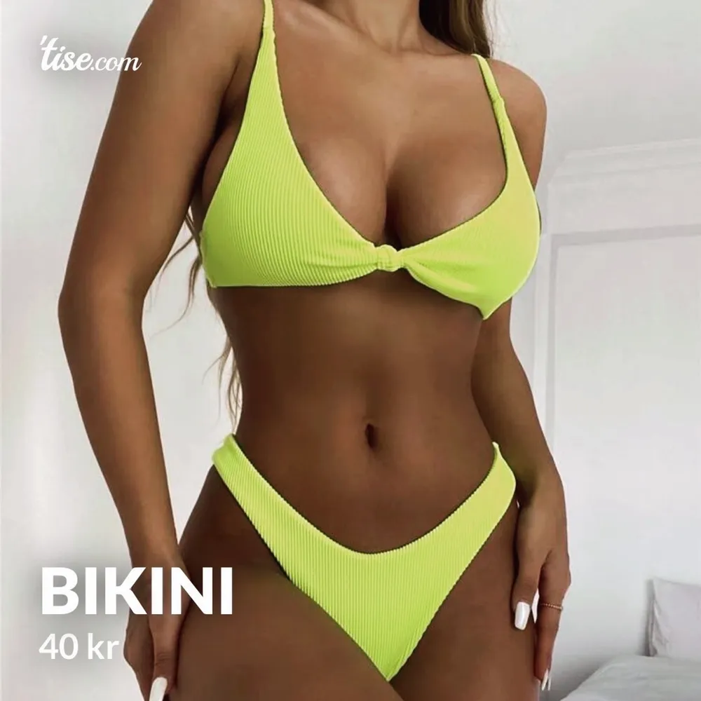 Bikini från shein, storlek S. Aldrig använd. Frakt tillkommer. Endast swish . Övrigt.