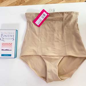 Oanvända shapewear kostade runt 300 strl s 💜 frakt 40 kr 