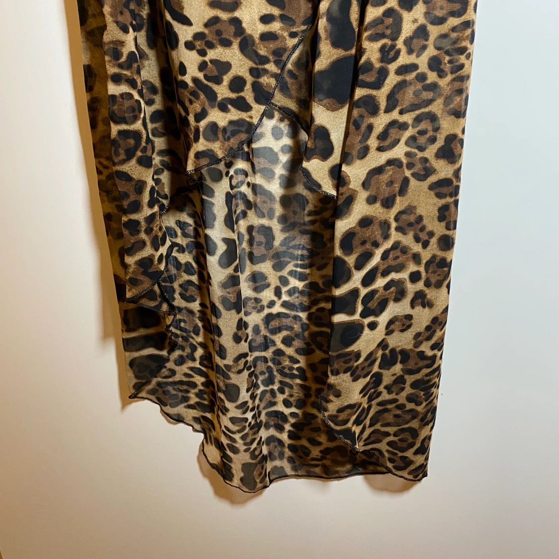 Oanvänd Leo långklänning  - 90