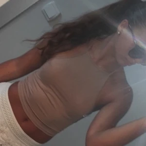 BEIGE TOP  - En beige top från NLYtrend, använd fåtal gånger ✨