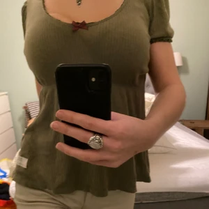 Odd Molly topp - Supersnygg odd Molly topp som jag knappt använt ! Bra skick! Fraktar men köparen står för frakt💕💕