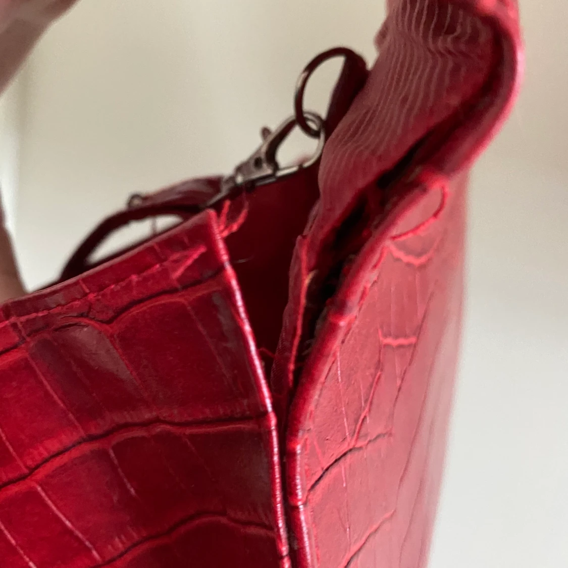 Röd handväska - 91