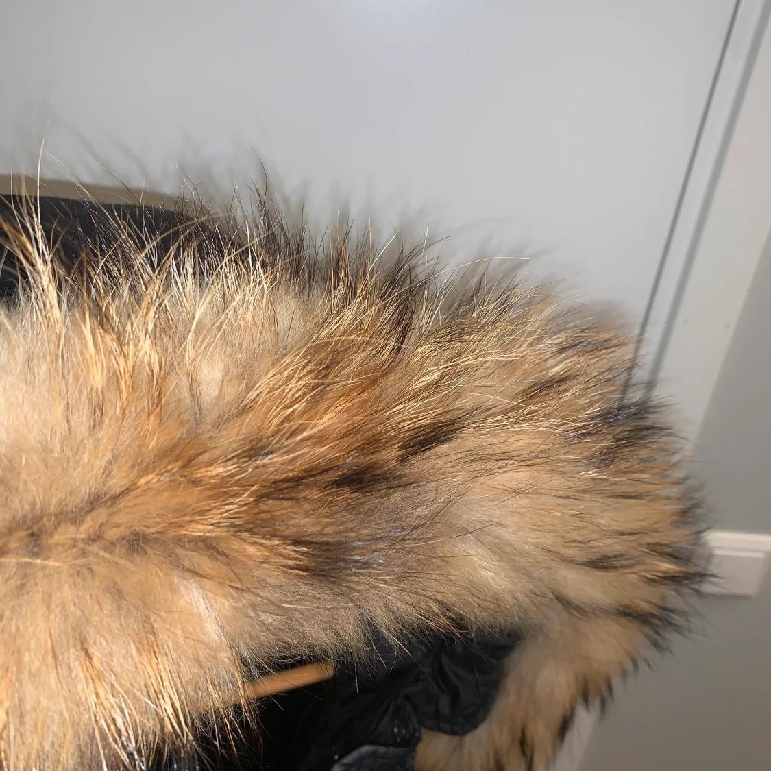 Äkta päls SAKI jacka storlek 34 - 91