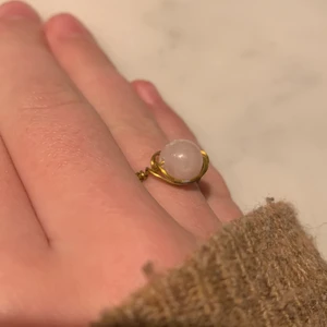 Rosen kvarts ring  - Ekta rosen kvarts:)
