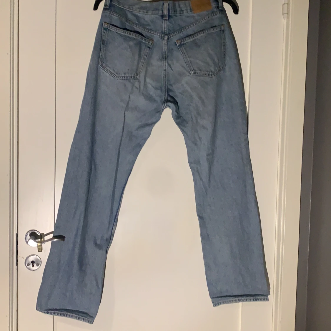 Weekday spaced relaxed jeans  - 90