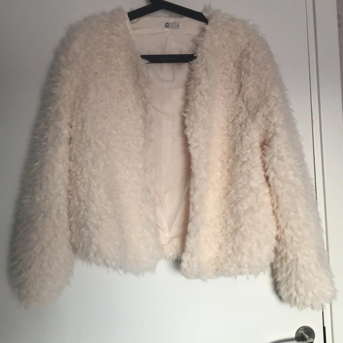 Mysig fluffig kofta/jacka stl M 