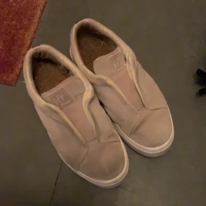 Eytys!!💗🌸 - Använder ej då de är för stora! Men super snygga fortfarande!!!❤️❤️