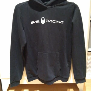 Sail Racing Hoodie strl s - Använd fåtal gånger väldigt bra skick.
