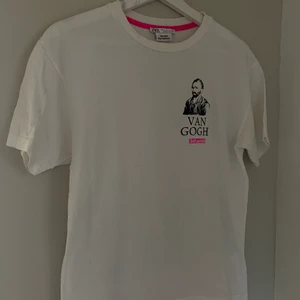 T-shirt - ✨ frakt inräknat i priset
