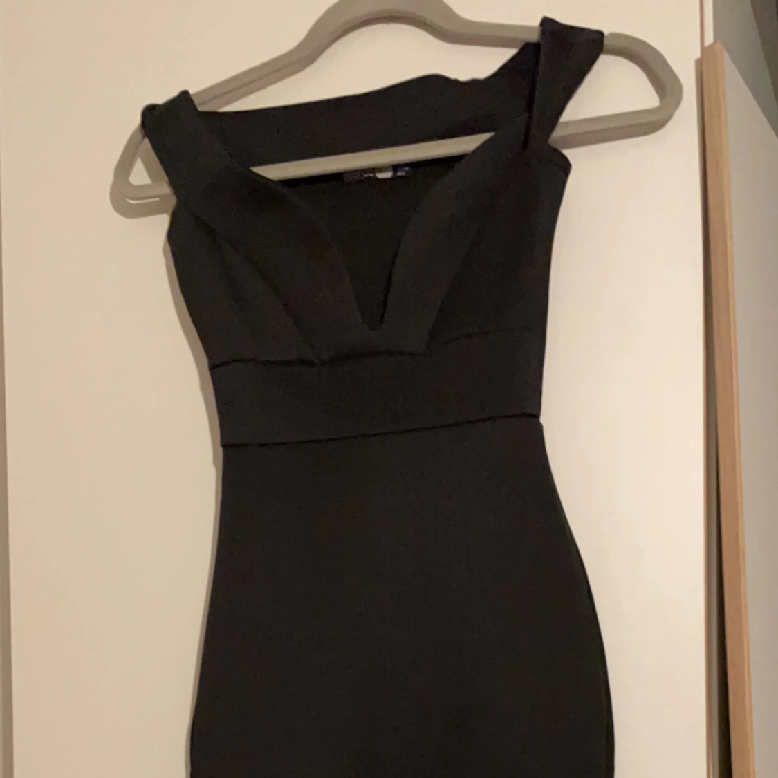 elegant svart klänning storlek 34 