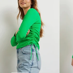 Slutsåld topp - Helt ny tröja från Gina tricot. Lappar kvar! Storlek 158/164, slutsåld på hemsidan. Motsvara xs, möjligtvis s. Nypris 179💖💖