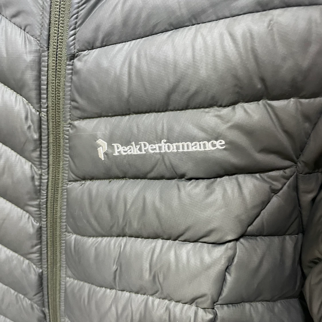 Säljer min äkta peak performance xs - 90
