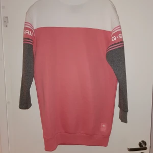 G-star - Jätte snygg tröja/klänning. Använd 1 gång, stolens small