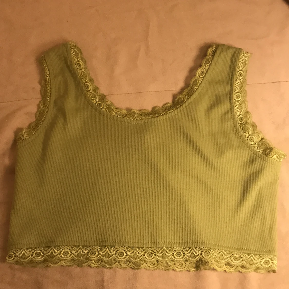 Säljer denhär gröna tröjan😩❤️