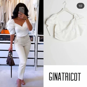 Topp gina  - Stl xs/s använd en gång