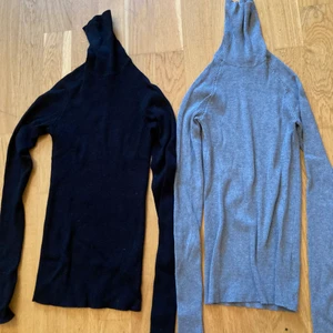 ✨Grå och svart polotröja✨ - En grå och svart polotröja tillsammans 80kr för sig 50kr. Använt den gråa en gång, storlek XS. Frakt och pris kan diskuteras med köparen⚡️♥️