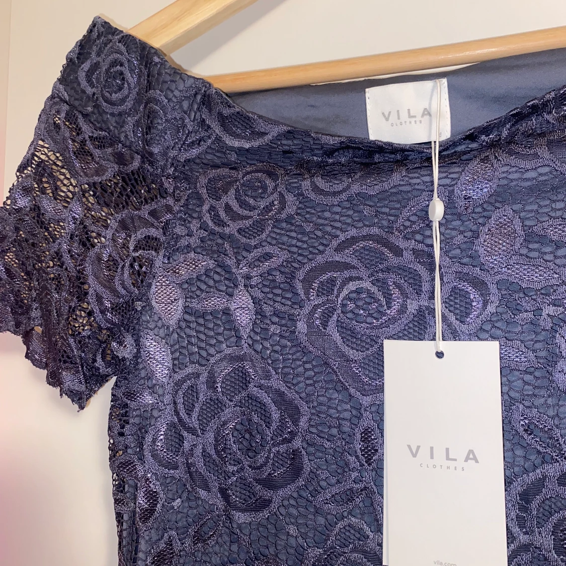 Grå klänning VILA clothes