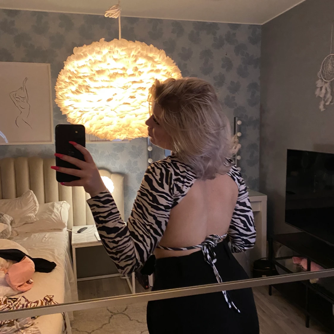 Topp med öppen rygg  - 91