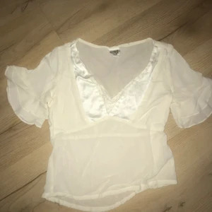 Ulf Andersson Top  - Ulf Andersson design strl S. Jättefin på, benvit! 