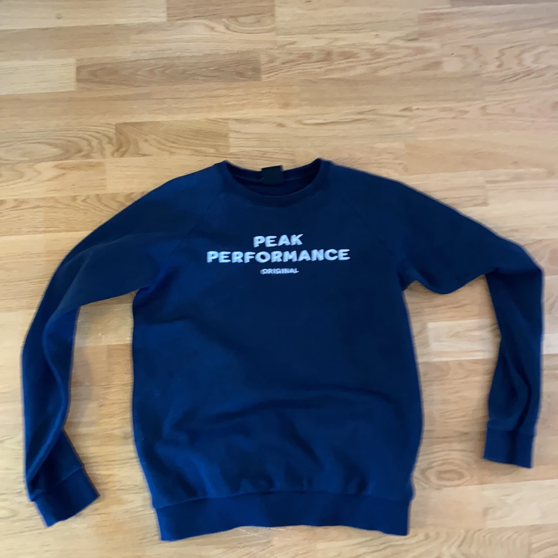 Peak performance sweatshirt  - 90