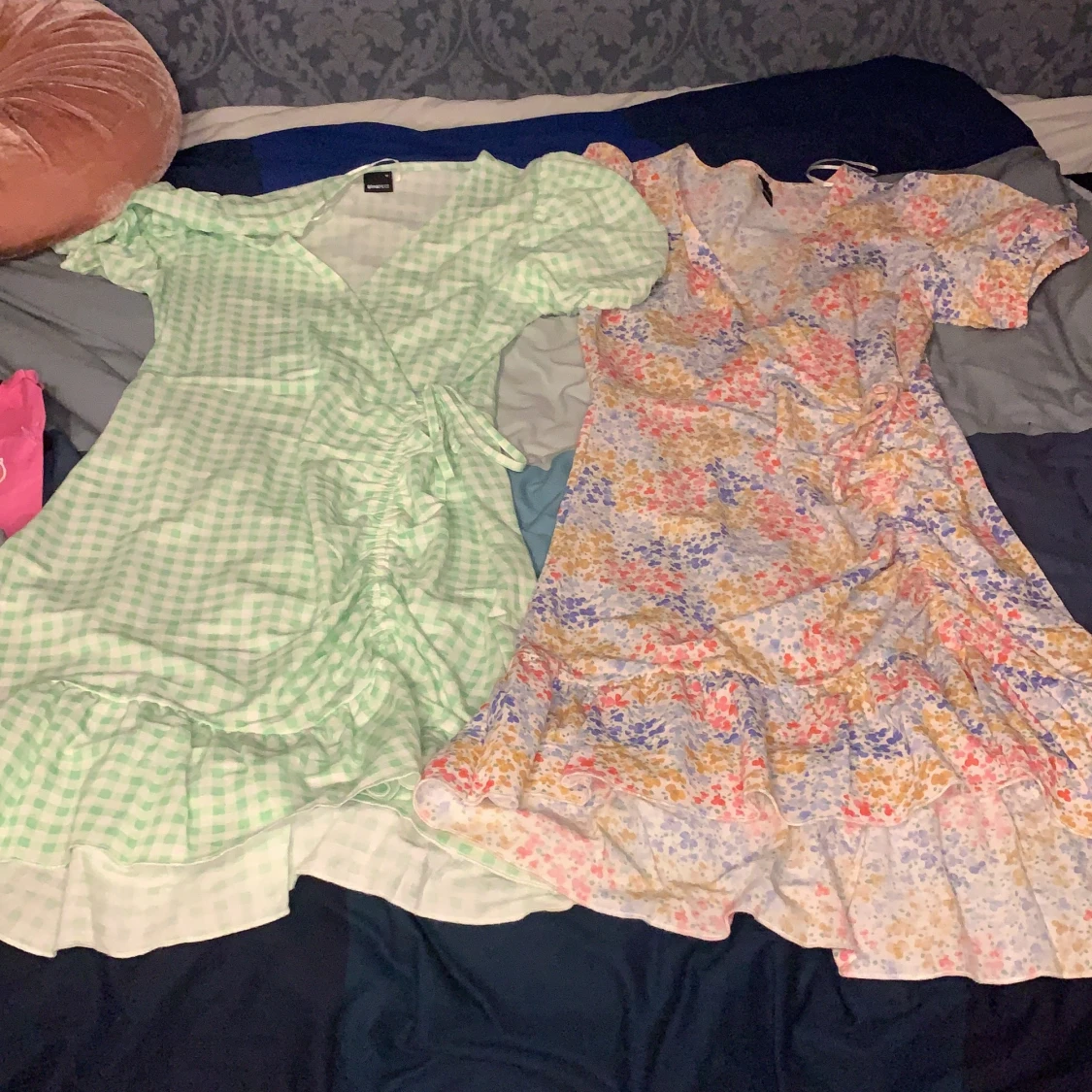 2 klänningar från Gina Trickot 