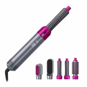 Blow dryer  - Säljer en helt ny roterande hårfön med 5 munstycken. Funkar fint. Nypris drygt 700kr egna bilder tas vid intresse. Us kontakt 