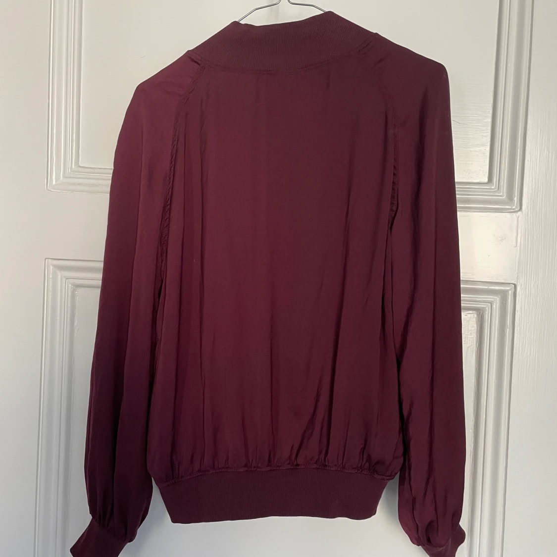 Vinröd tunn jacka Zara  - 91