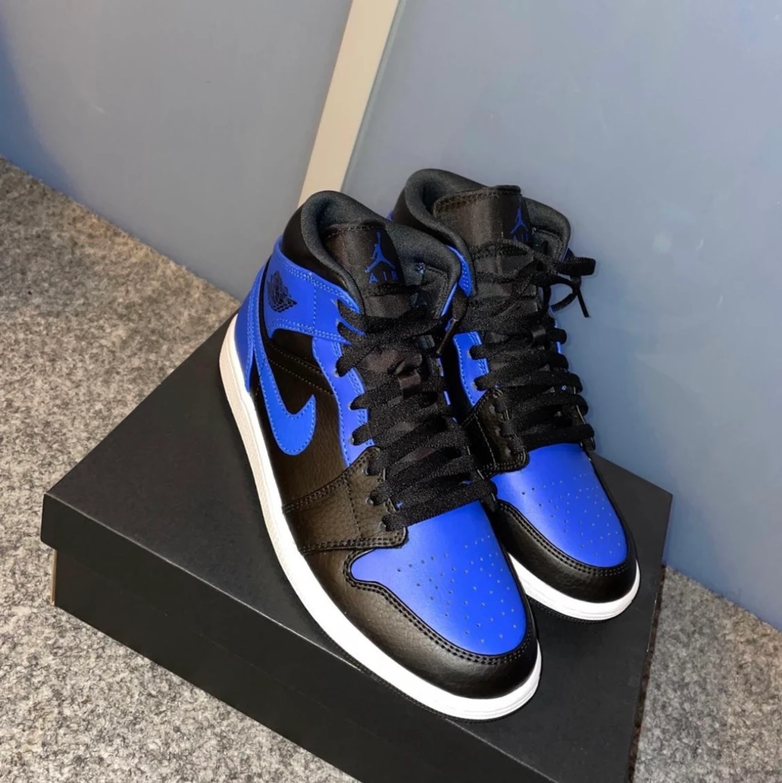 Air Jordan 1 ”hyper royal” - 91