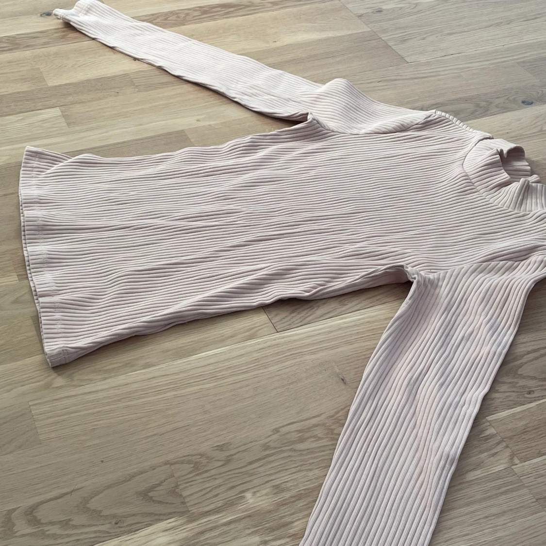 H&M tröja 146 -152  - 90