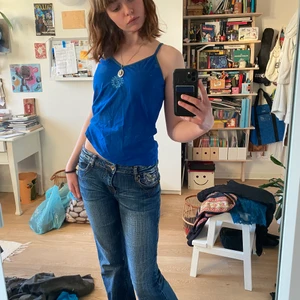 Blått linne - Så fint linne här i storlek L så stor på mig men har i storlek S-L. Nypris 300kr säljer för 180! 