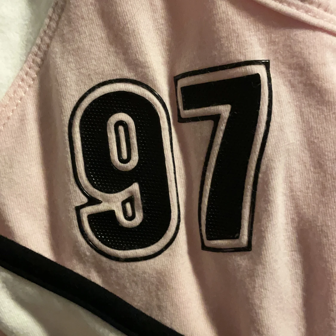  Coolt line kan inte ha den för den e tyvärr för stor på mig🥺  - 90