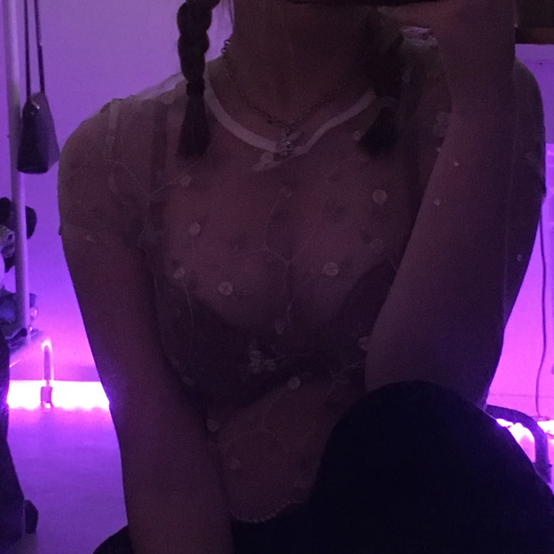 see-through blommig top