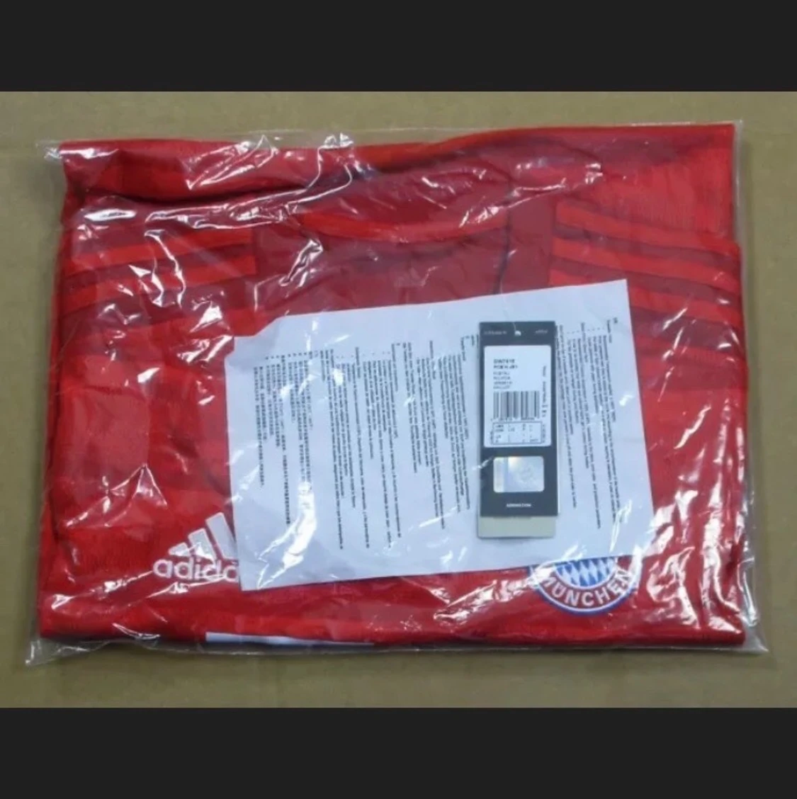 Bayern Home Shirt - 90