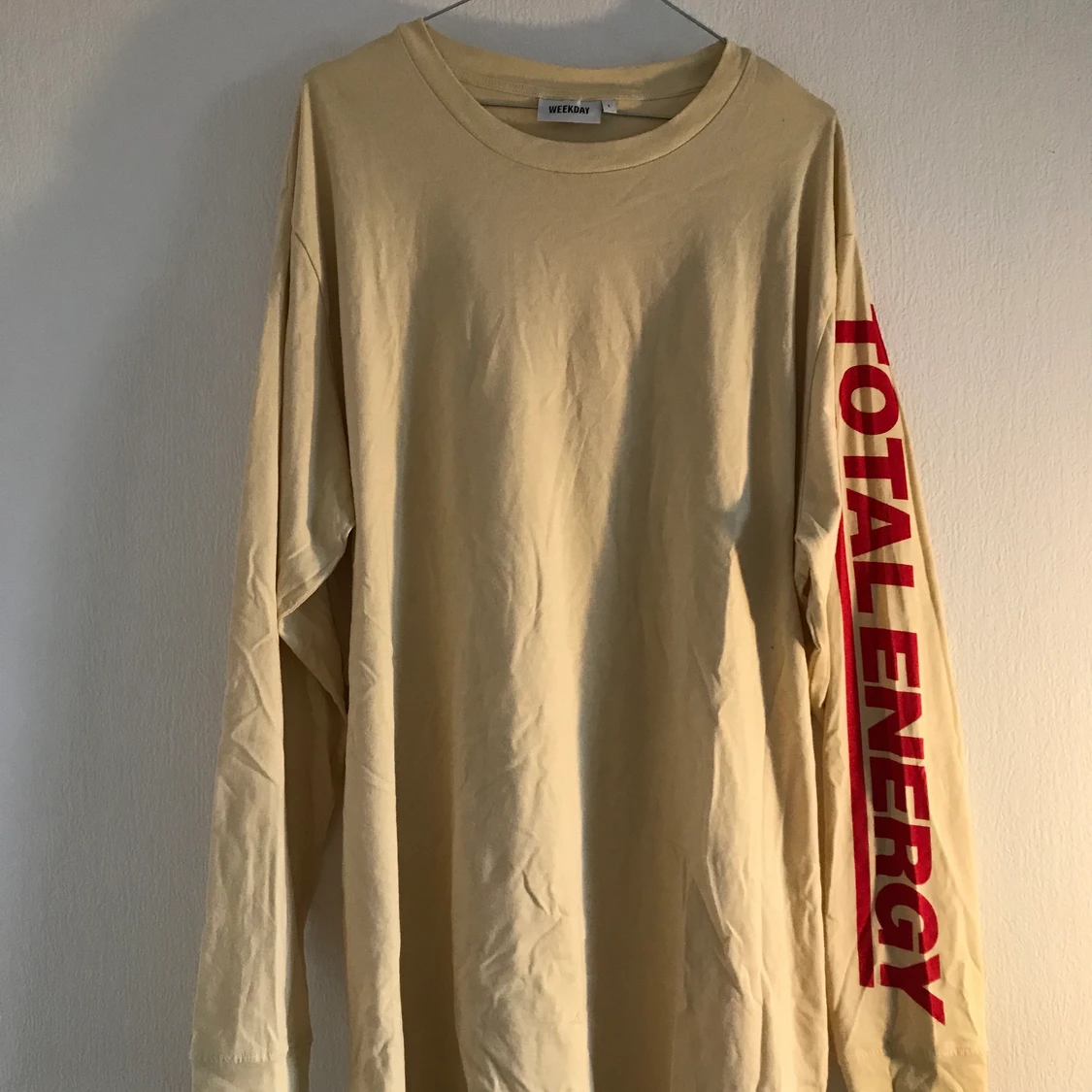 weekday longsleeve