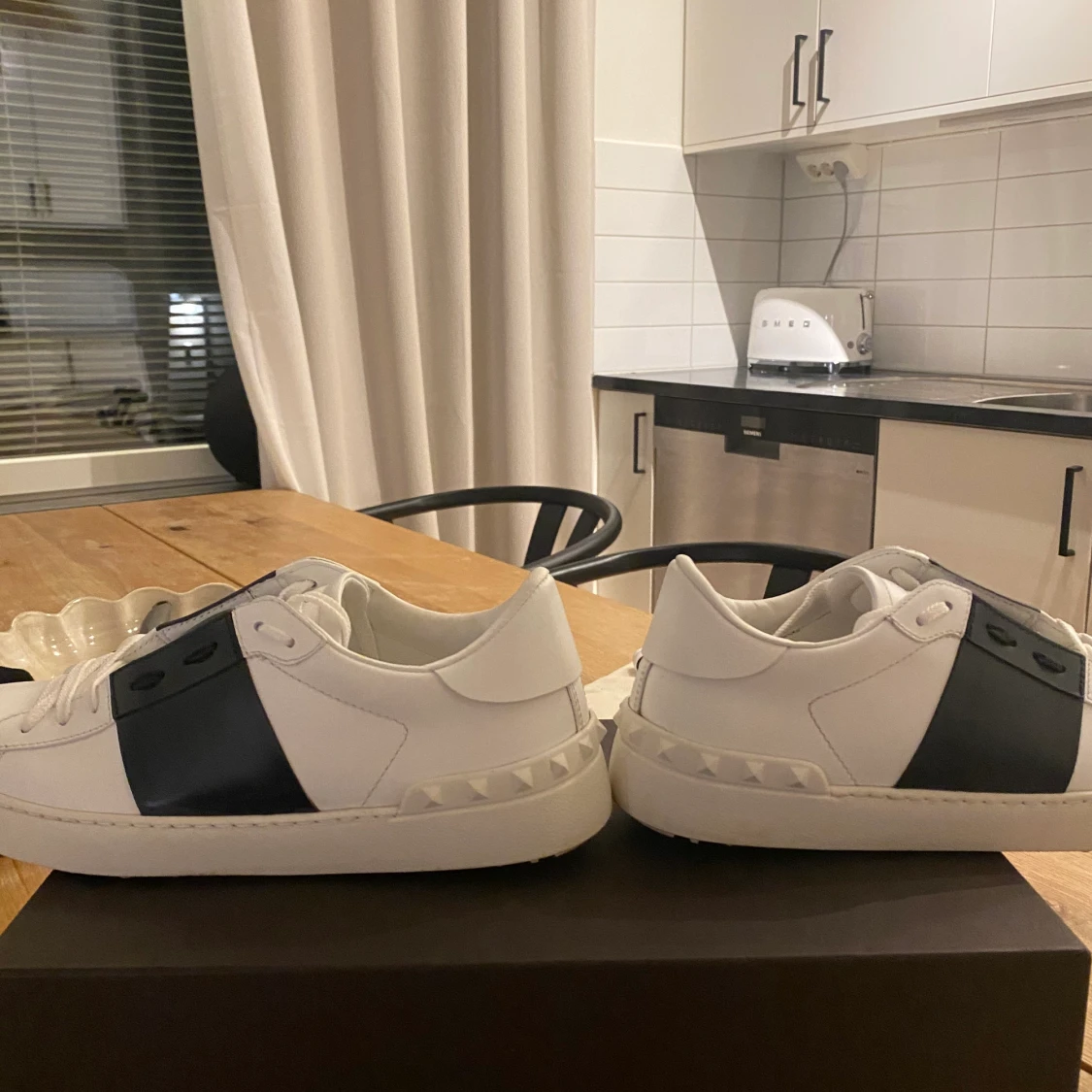 Valentino ROCK STUD - 90