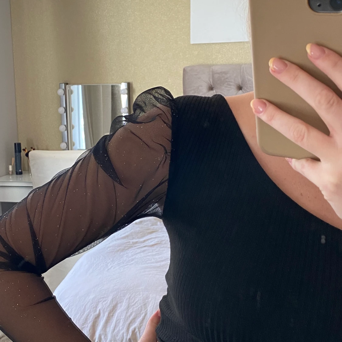 Svart festtopp  - 90