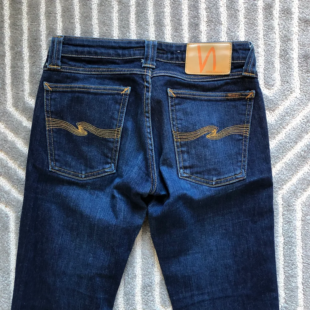 Lågmidjade jeans från Nudie i storlek W27L32. Jättebra skick. Köparen står för frakt💕. Jeans & Byxor.