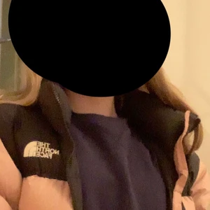  The North face jacka nupse rosa  - The North face jacka nupse rosa 