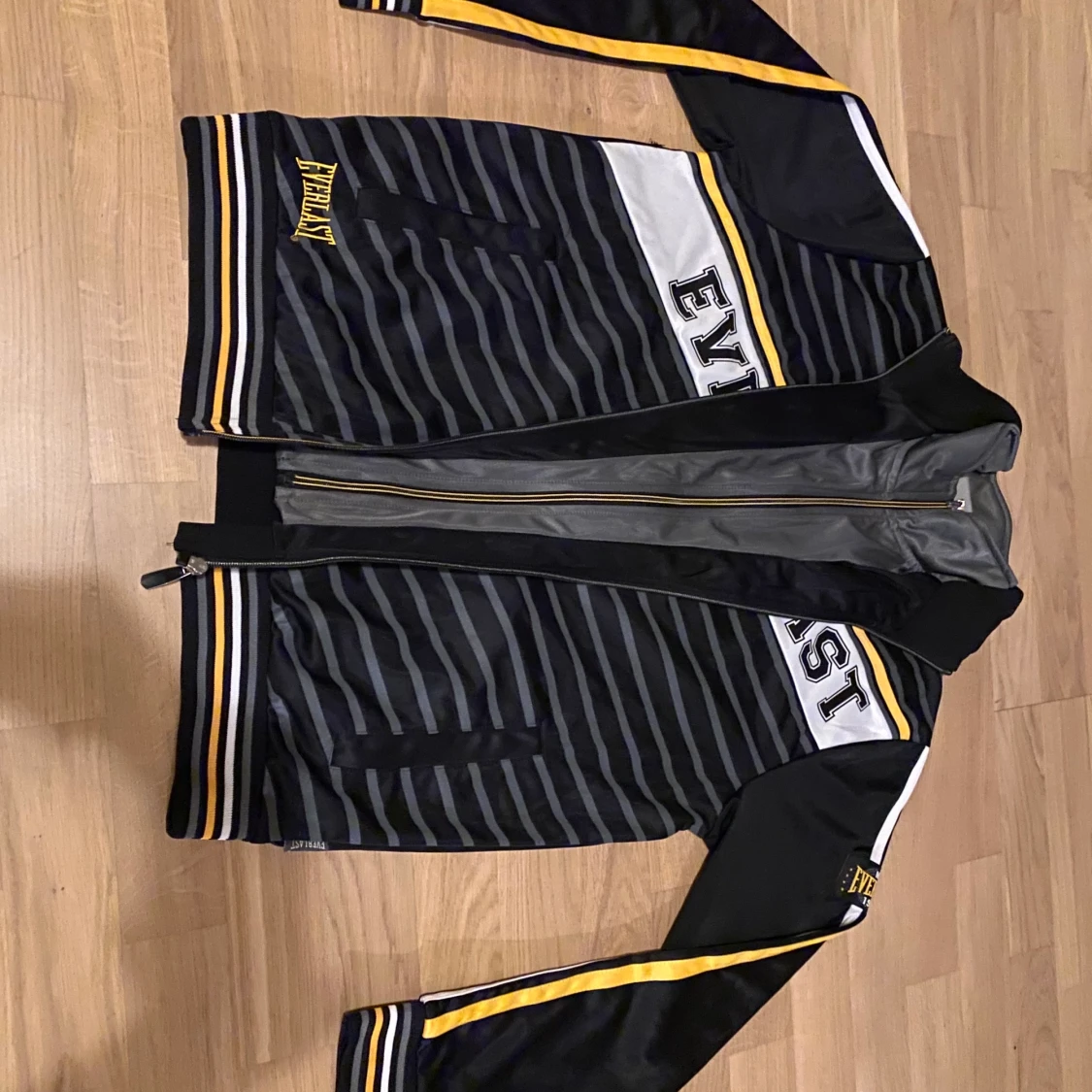 Everlast, sparsamt använd. 