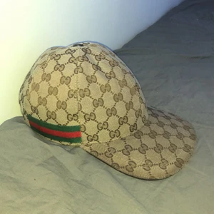Gucci keps - Säljer denna keps för 1200kr snabb affär fraktar endast 