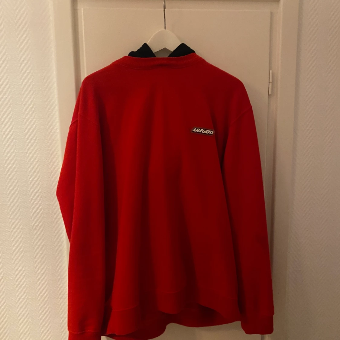 Axel Arigato Hoodie knappt använd