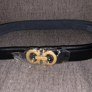 Ferragamo bälte  - Ett ferragamo bälte till salu